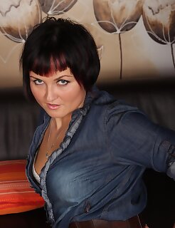 milf