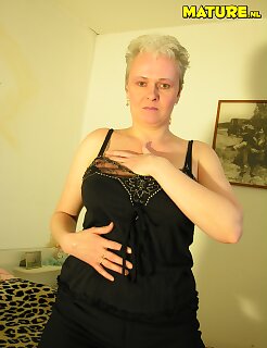 busty