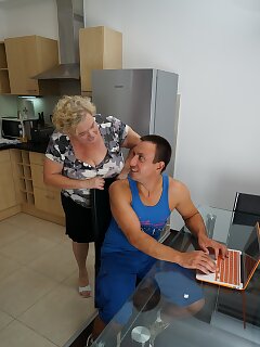 granny,toys,housewife