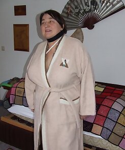 busty,milf,stockings