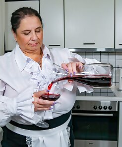housewife,huge