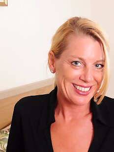 milf,stockings,toys