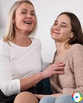 sexy,milf,lesbian