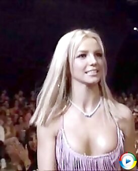busty,public,sexy