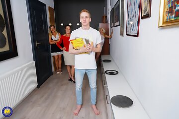 toys,housewife