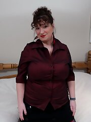 busty