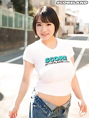 busty,milf,score