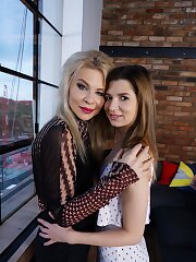 milf,lesbian