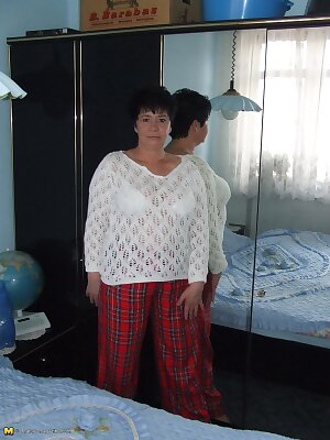 mom,bbw,chubby