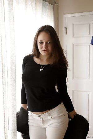 busty,private,amateur