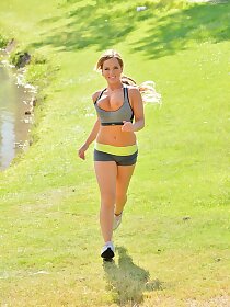 busty,outdoor,amateur