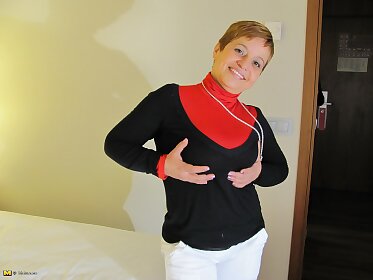 mom,bbw,chubby