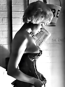 retro,vintage,busty