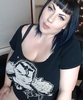 busty,private,wife