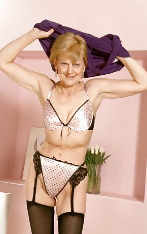 granny,private,huge