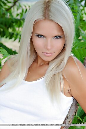 blonde