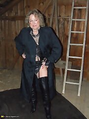 milf,private,ebony
