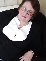 busty