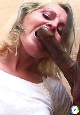 milf,blonde