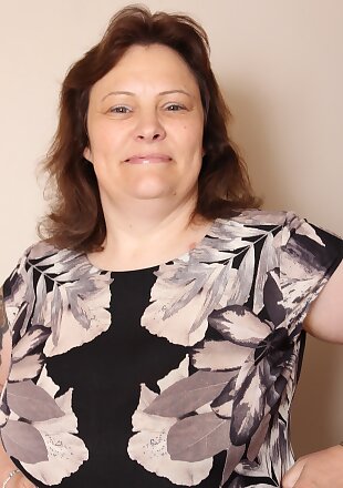 bbw,chubby,housewife