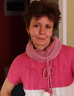 busty,milf