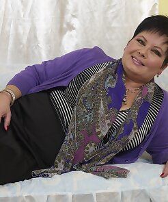 busty,bbw