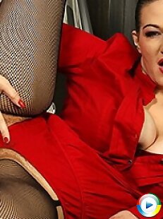 busty,hairy,housewife