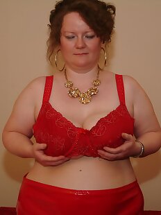 busty,housewife