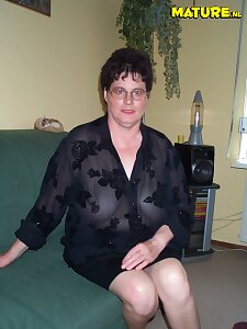 busty