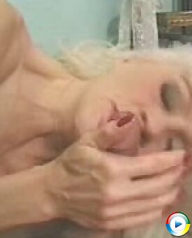 granny,blonde