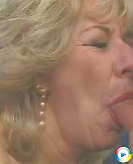 granny,blonde