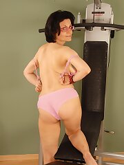 milf,huge