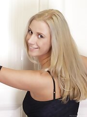 busty,stockings,blonde