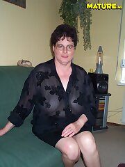 busty
