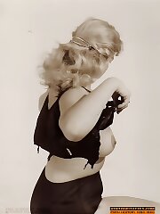 busty,vintage