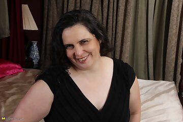 bbw,chubby,housewife