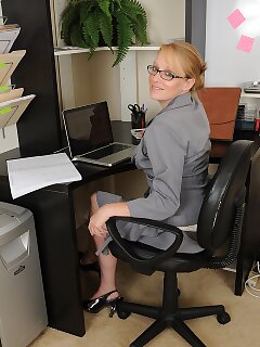 milf