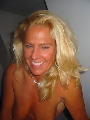 amateur,older,mom