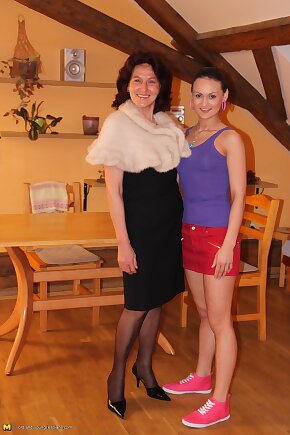 busty,score